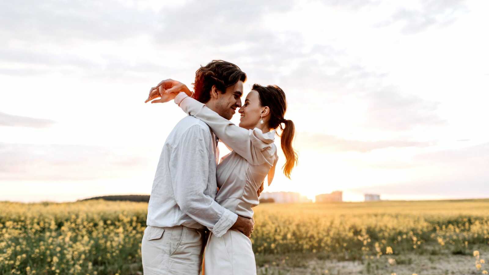 What Does Love Feel Like 7 Signs You Are In Love Love What Matters